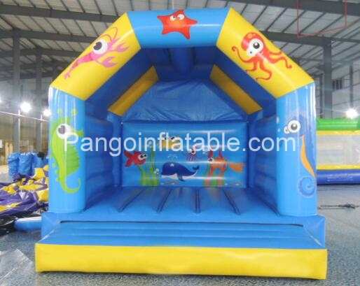 Know the equipments needed to run inflatable bouncers business Know the equipments needed to run inflatable bouncers business