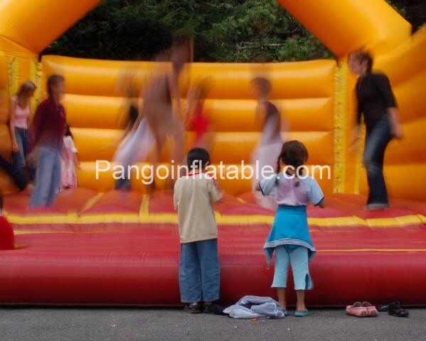 How to buy inflatables for toddlers & young children