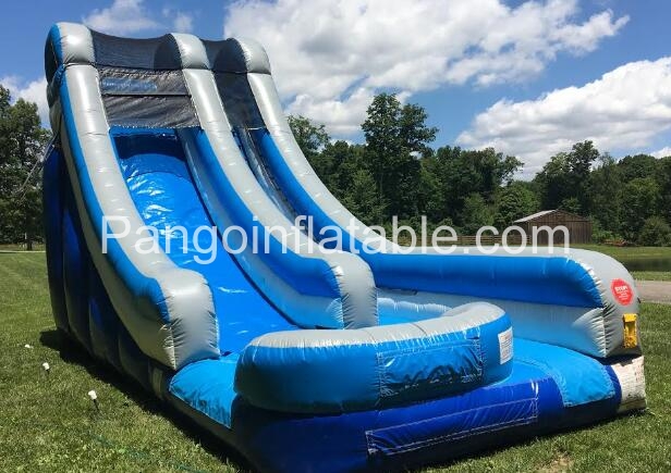 The advantages of inflatable water slides