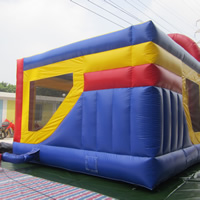 Inflatable BouncerGB490