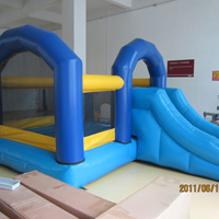 inflatable bouncer jumpingGB484