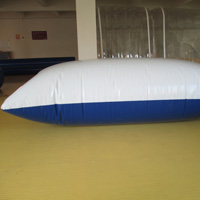 Inflatable springboardGW143