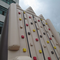 Inflatable climing wallGH085