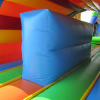 inflatable obstacle courseGE138