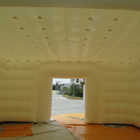 White flat-top inflatable tentGN100