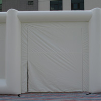 white inflatable tentGN097