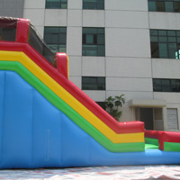 Backyard inflatable slideGI105