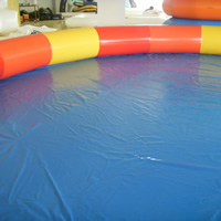 Large round inflatable poolGP069