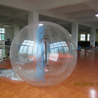 inflatable water ballGW124