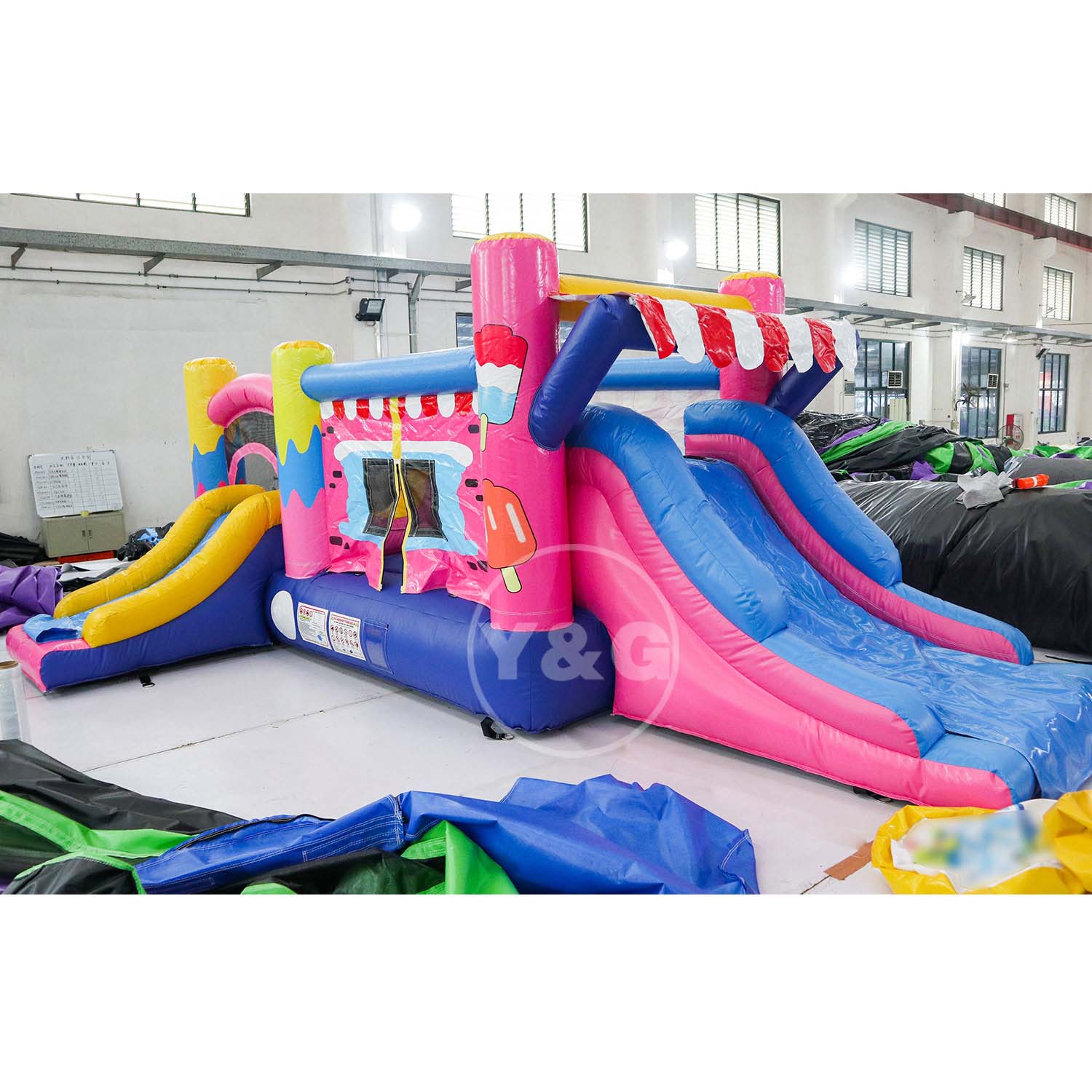 Candy Inflatable Bounce HouseYG-150