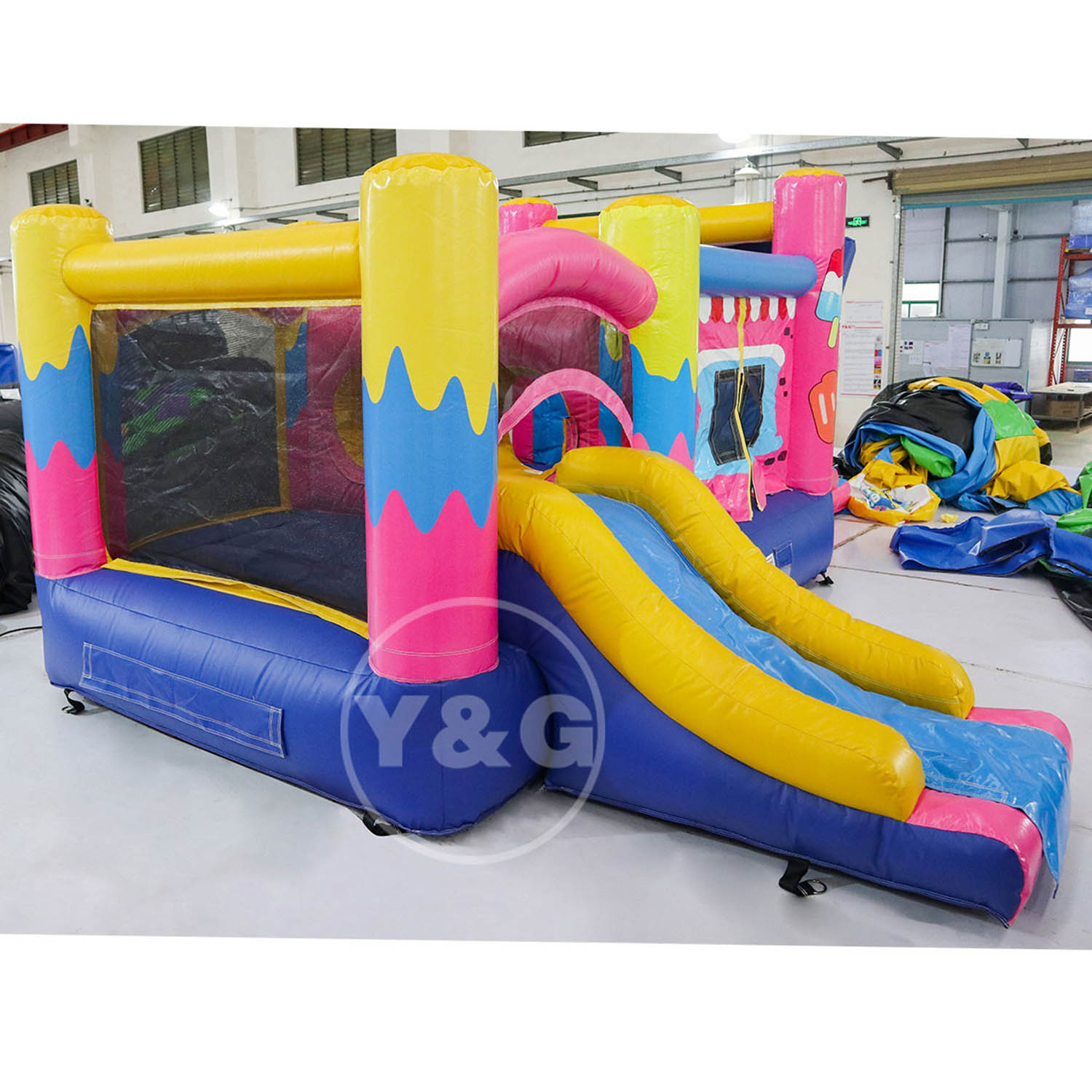 Candy Inflatable Bounce HouseYG-150