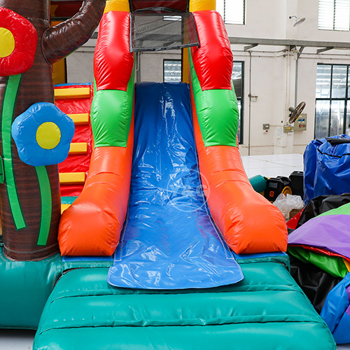 inflatable jungle playgroundGF111