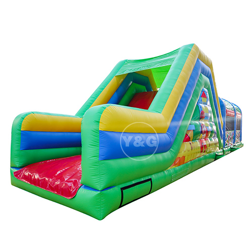 Inflatable LEGO obstacle courseYGO68